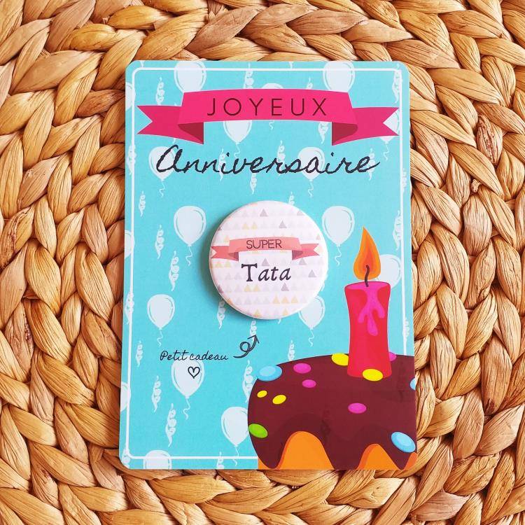 Carte Joyeux Anniversaire Et Badge Super Tata Idee Cadeau